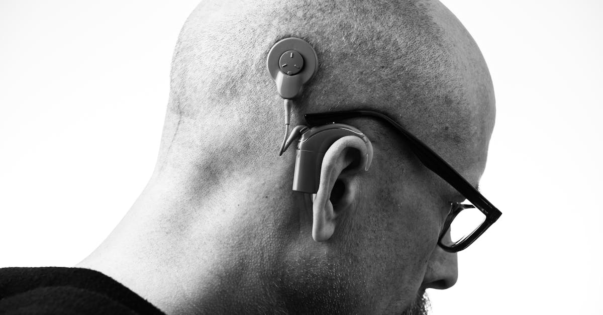 Top 10 Features to Look for in Different Types of Hearing Aids