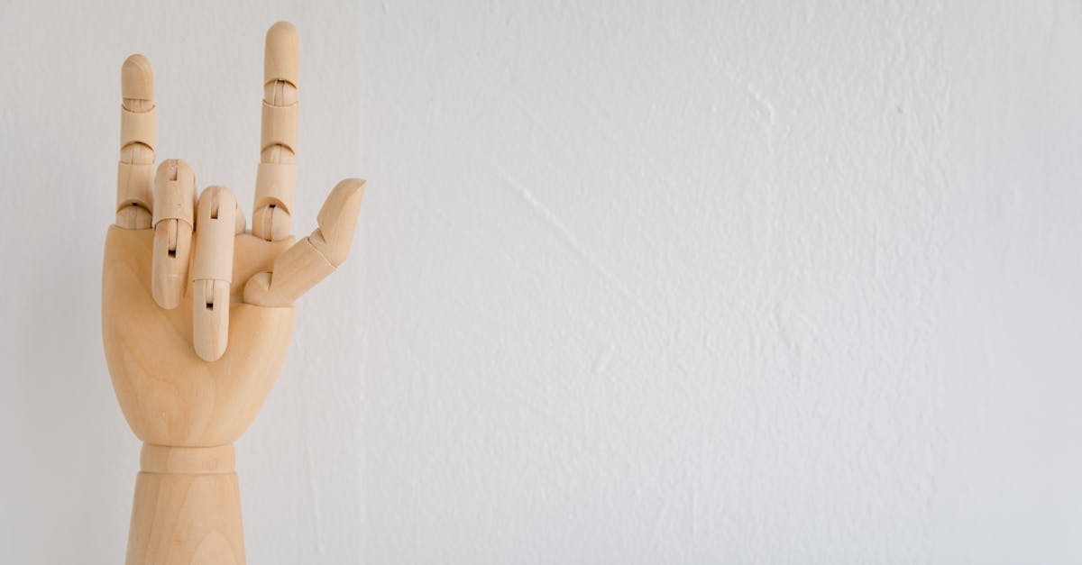 Top 10 features to look for in In-the-Ear (ITE) Hearing Aids