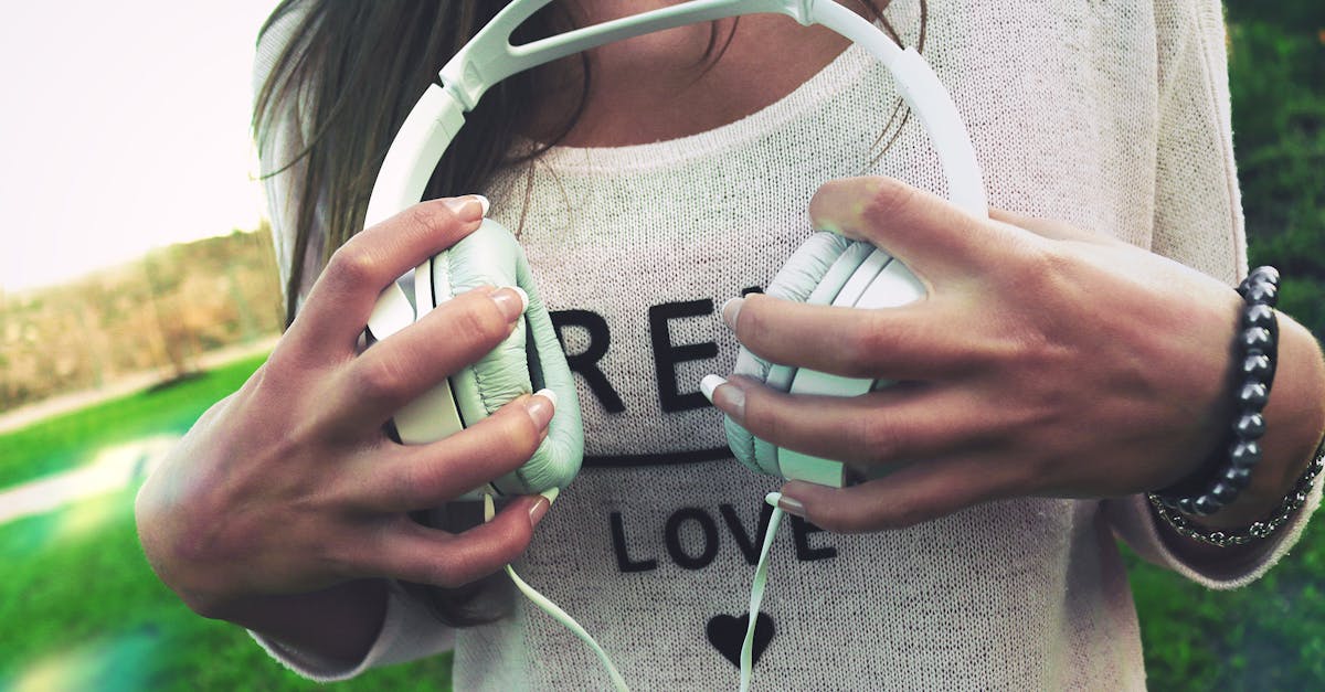 What to Expect When Getting Completely-in-Canal (CIC) Hearing Aids